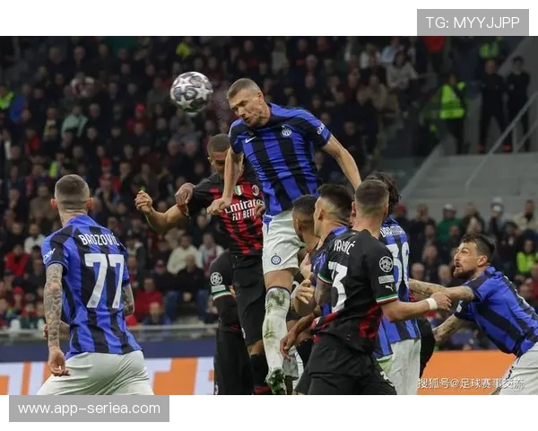 法甲赛场种族歧视事件后续：俱乐部被罚空场作战