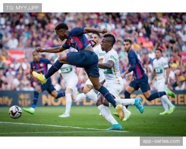 巴列卡诺1-0埃尔切，保级大战激烈进行